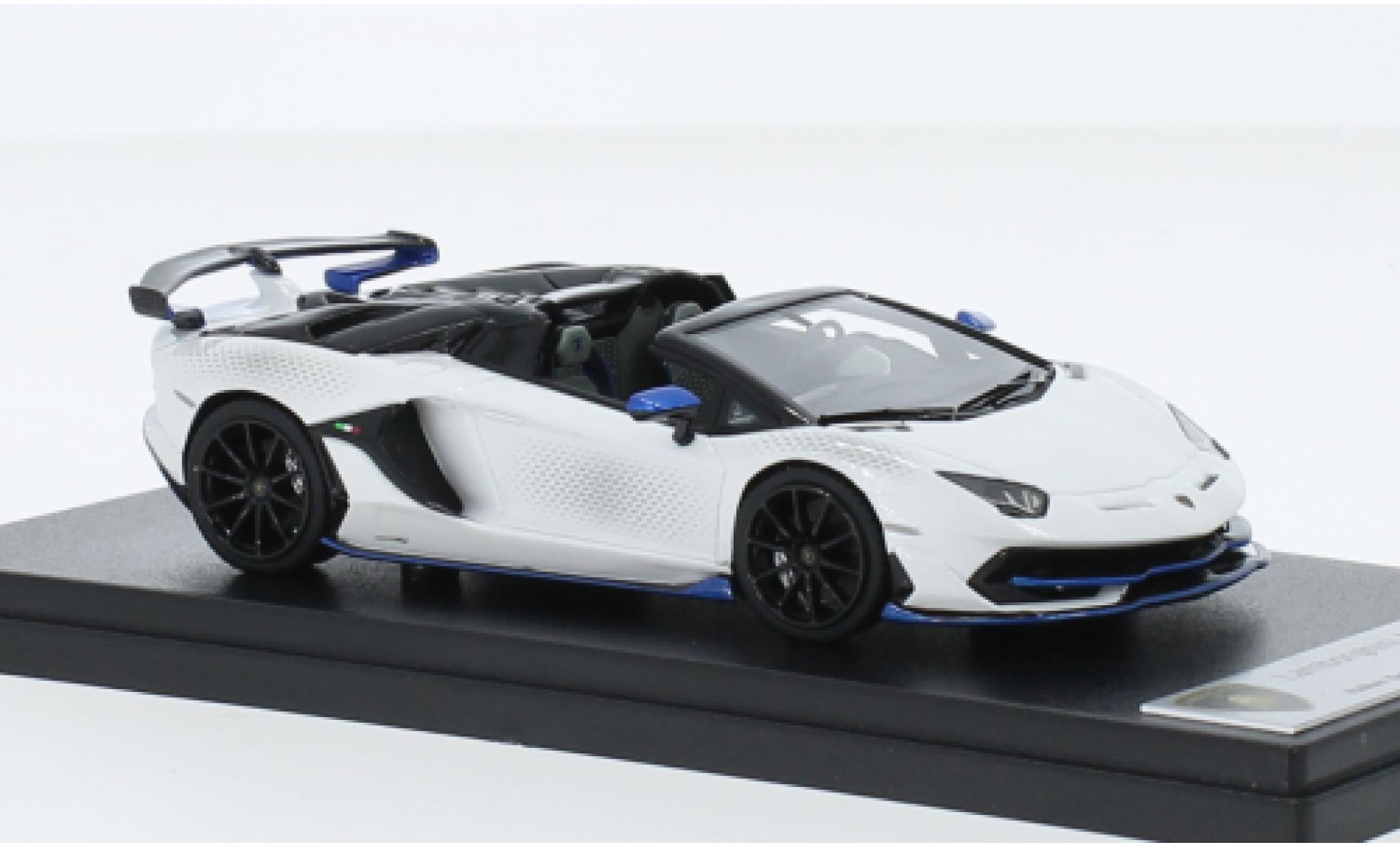 Lamborghini Aventador 1/43 Look Smart SVJ Xago Edition metallic wit modelauto