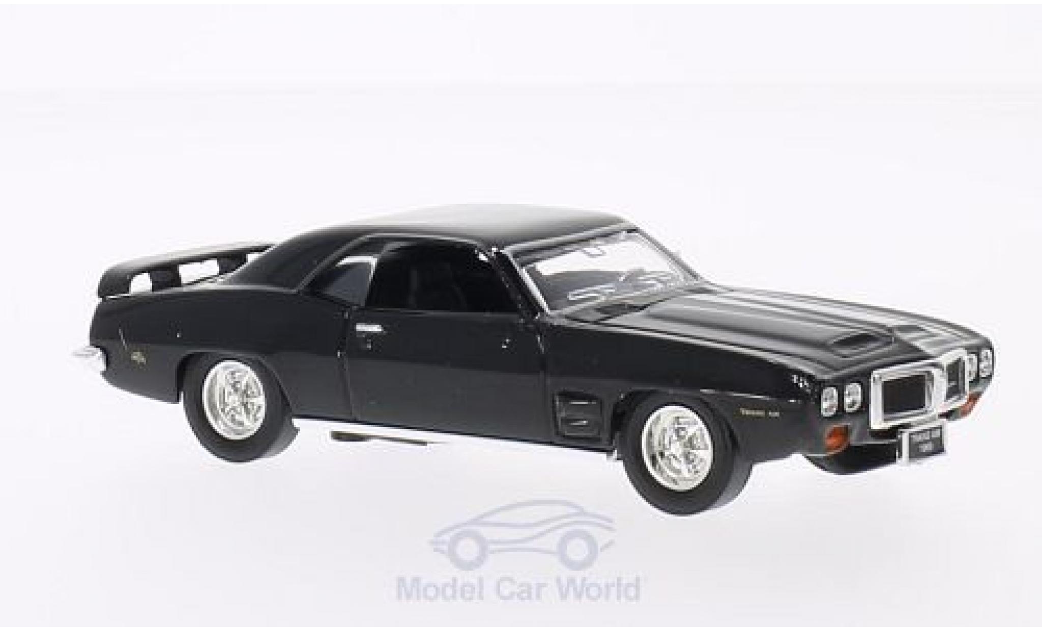 Pontiac Firebird 1/43 Lucky Die Cast Trans Am zwart 1969 ohne Vitrine modelauto