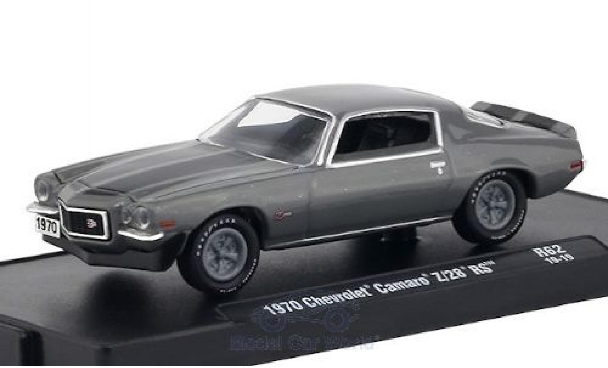 Chevrolet Camaro 1/64 M2 Machines Z/28 RS metallic grijs/zwart 1970 modelauto