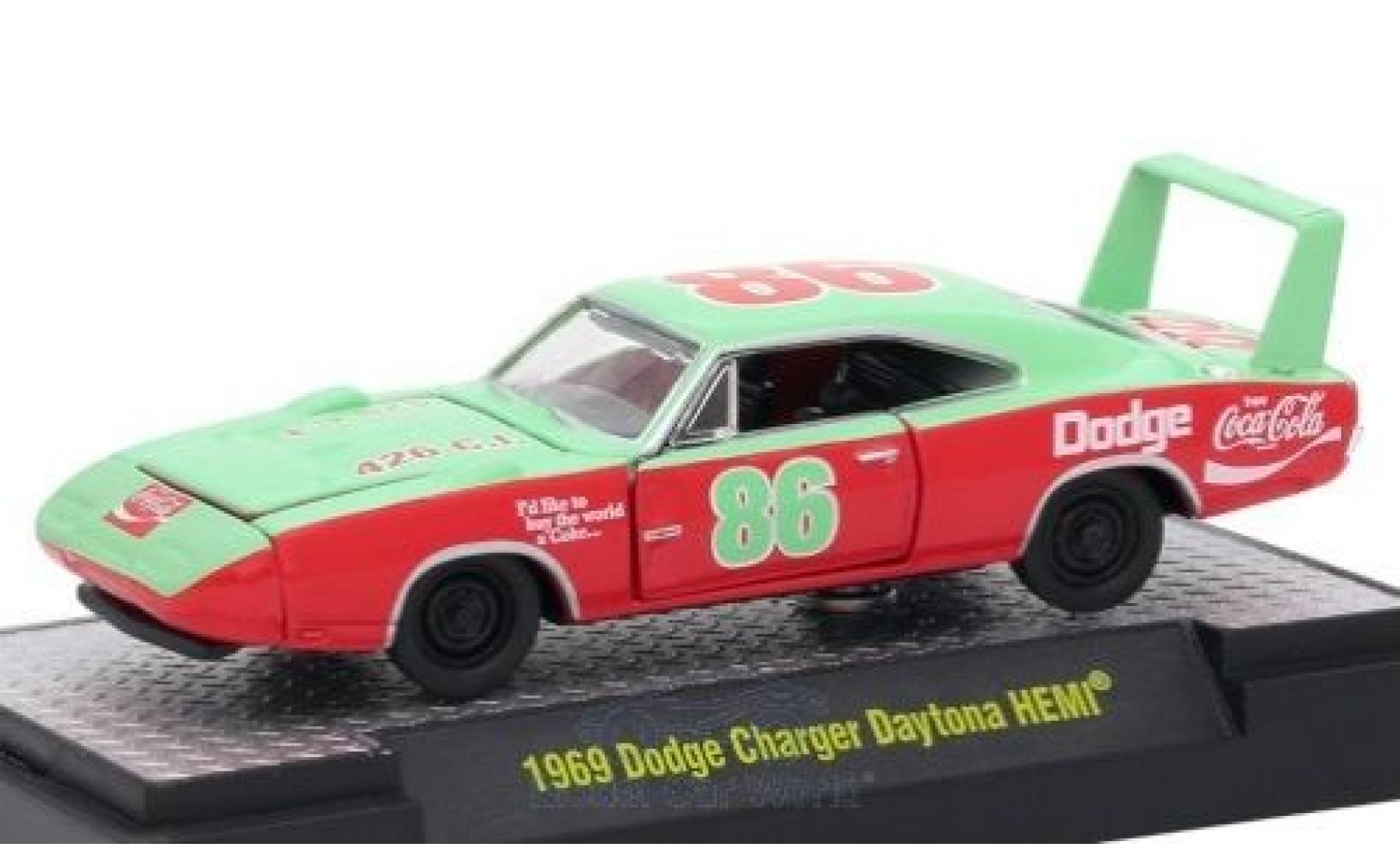 Dodge Charger Daytona 1/64 M2 Machines Daytona HEMI groen/rood Coca Cola 1969 modelauto
