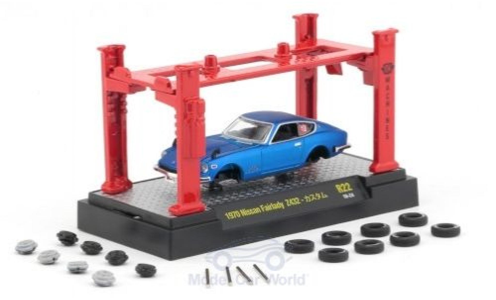 Nissan Fairlady Z Z432 1/64 M2 Machines 432 metallic blauw 1970 Model-Kit Bausatz inklusive 4 Ersatzr&auml;dern modelauto