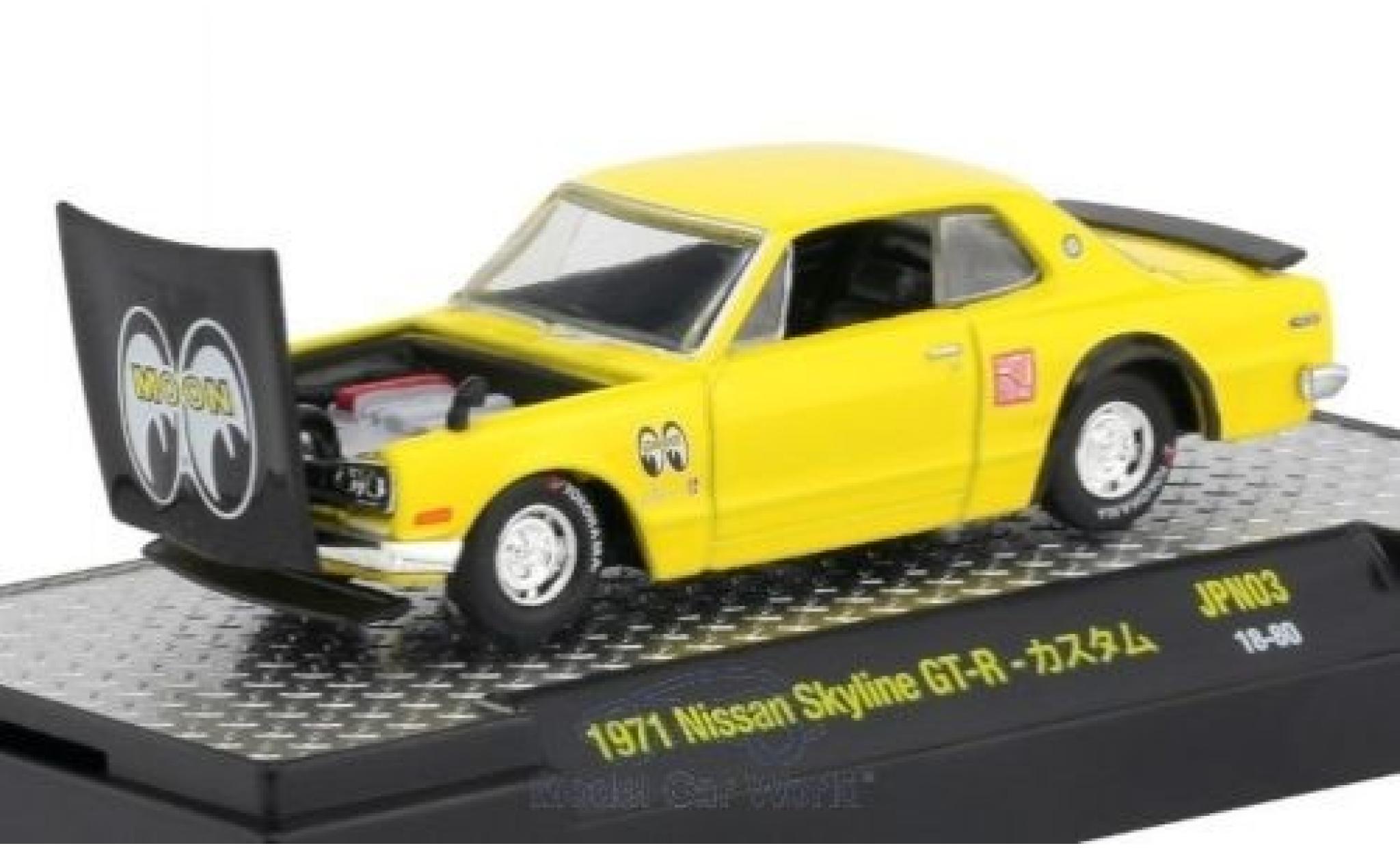 Nissan Skyline 1/64 M2 Machines GT-R geel/zwart 1971 modelauto