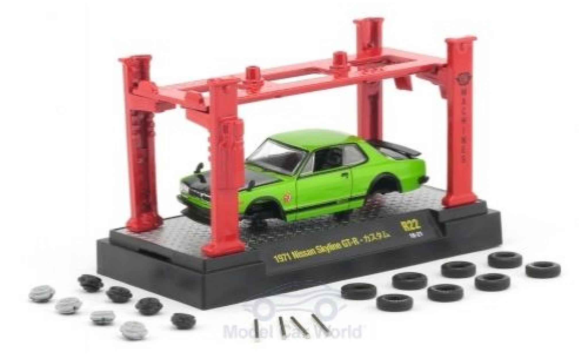Nissan Skyline 1/64 M2 Machines GT-R groen/zwart 1971 Model-Kit Bausatz inklusive 4 Ersatzr&auml;dern modelauto
