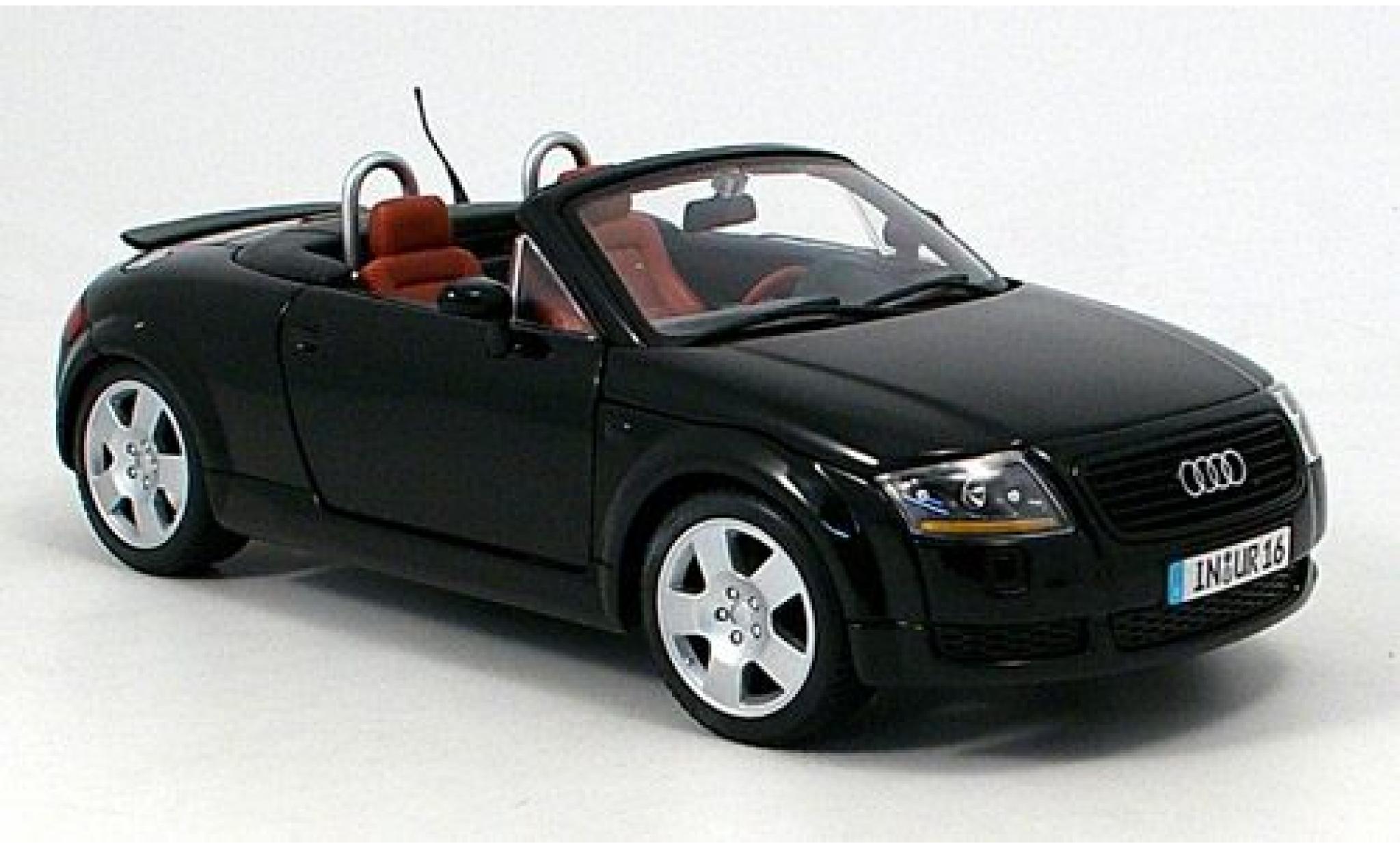 Audi TT 1/18 Maisto Roadster zwart 1999 modelauto
