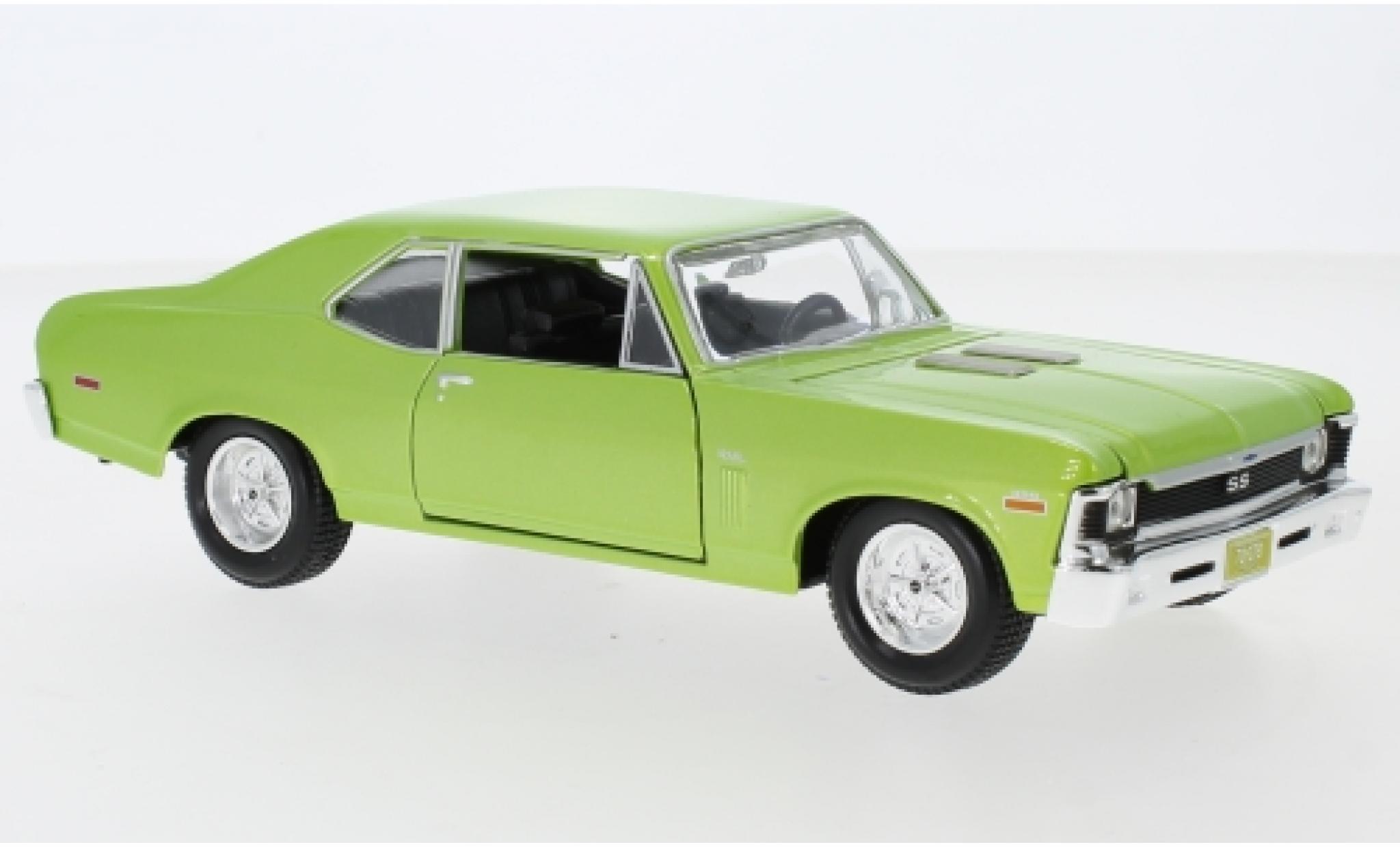 Chevrolet Nova 1/24 Maisto SS metallic groen 1970 modelauto
