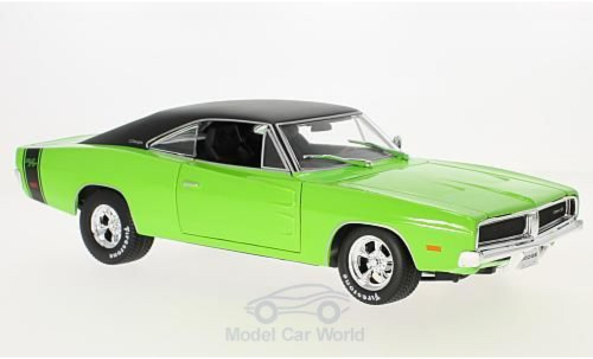 Dodge Charger 1969 1/18 Maisto R/T groen/zwart 1969 modelauto