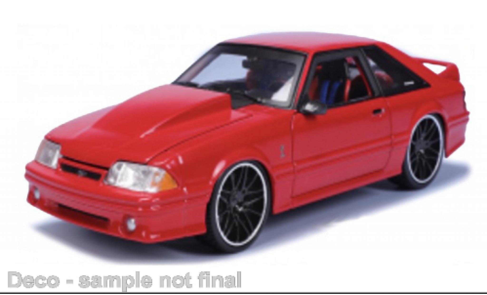 Ford Mustang 1/24 Maisto SVT Cobra rood 1993 modelauto