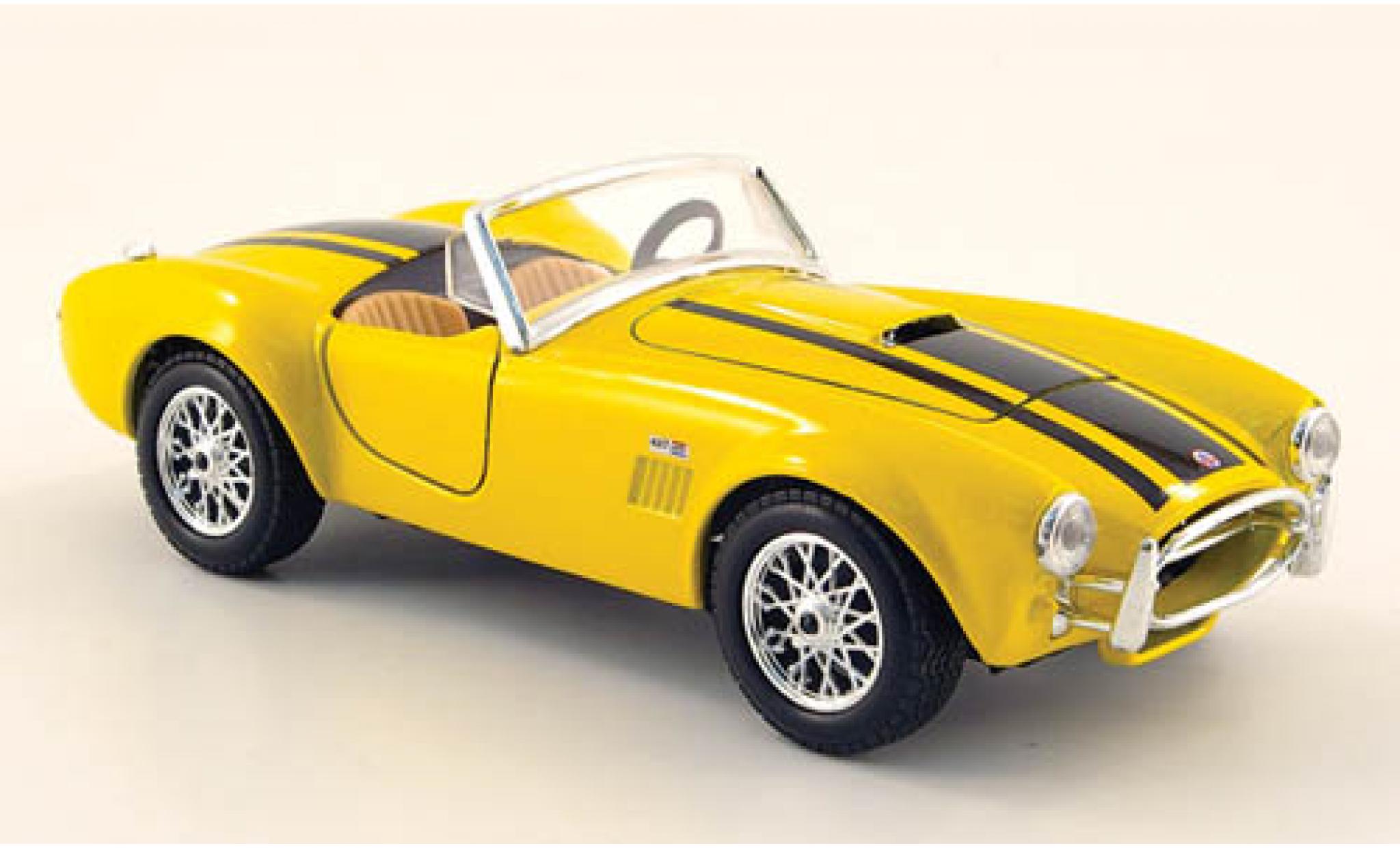 Shelby Cobra 1/24 Maisto 427 geel 1967 modelauto
