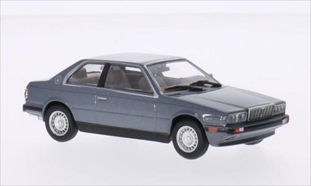 Maserati Biturbo 1/43 WhiteBox metallic grijs modelauto
