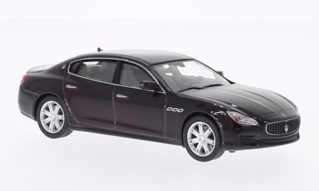 Maserati Quattroporte 1/43 WhiteBox GTS rood 2013 modelauto