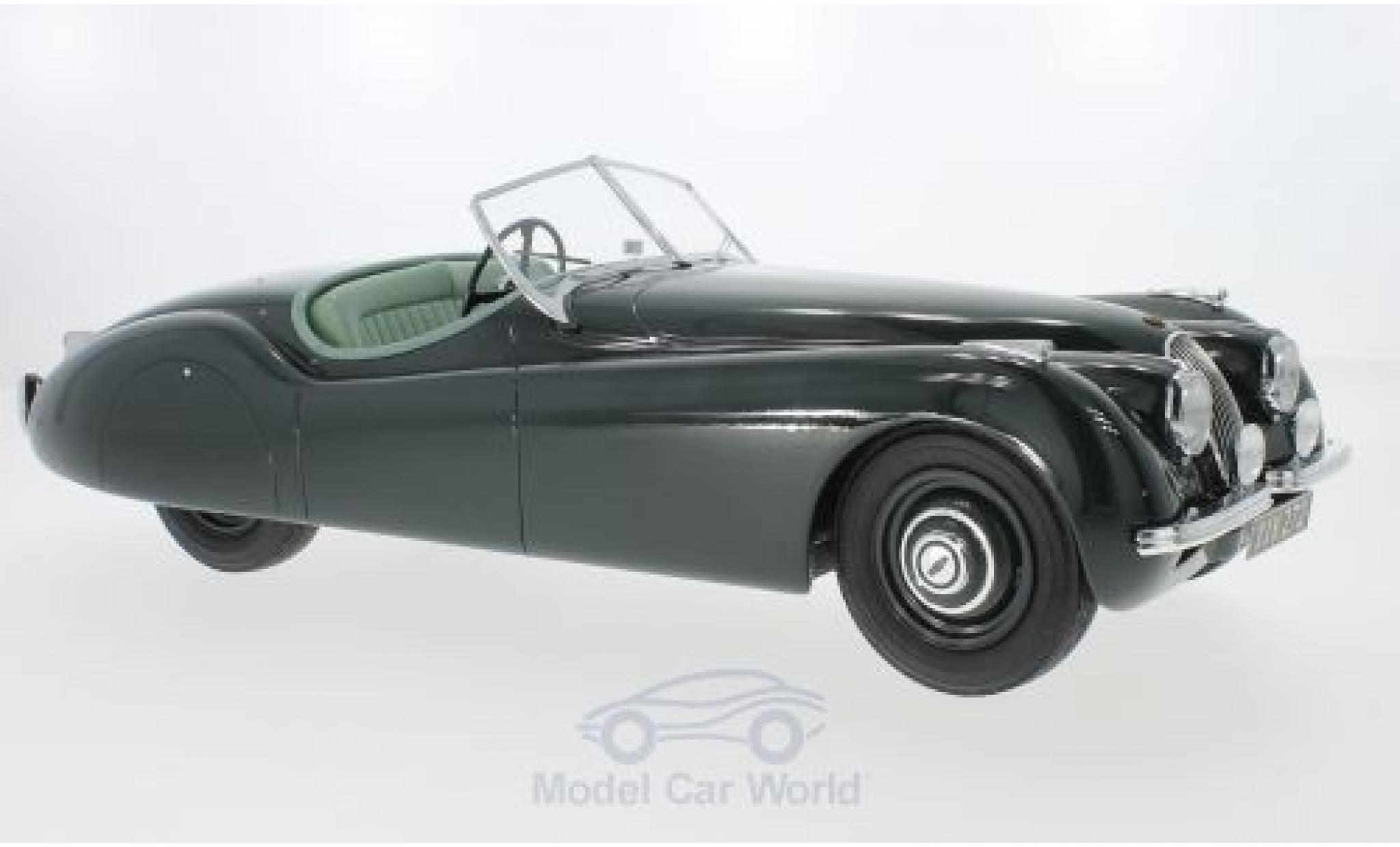 Jaguar 120 1/12 Matrix OTS groen RHD 1964 modelauto