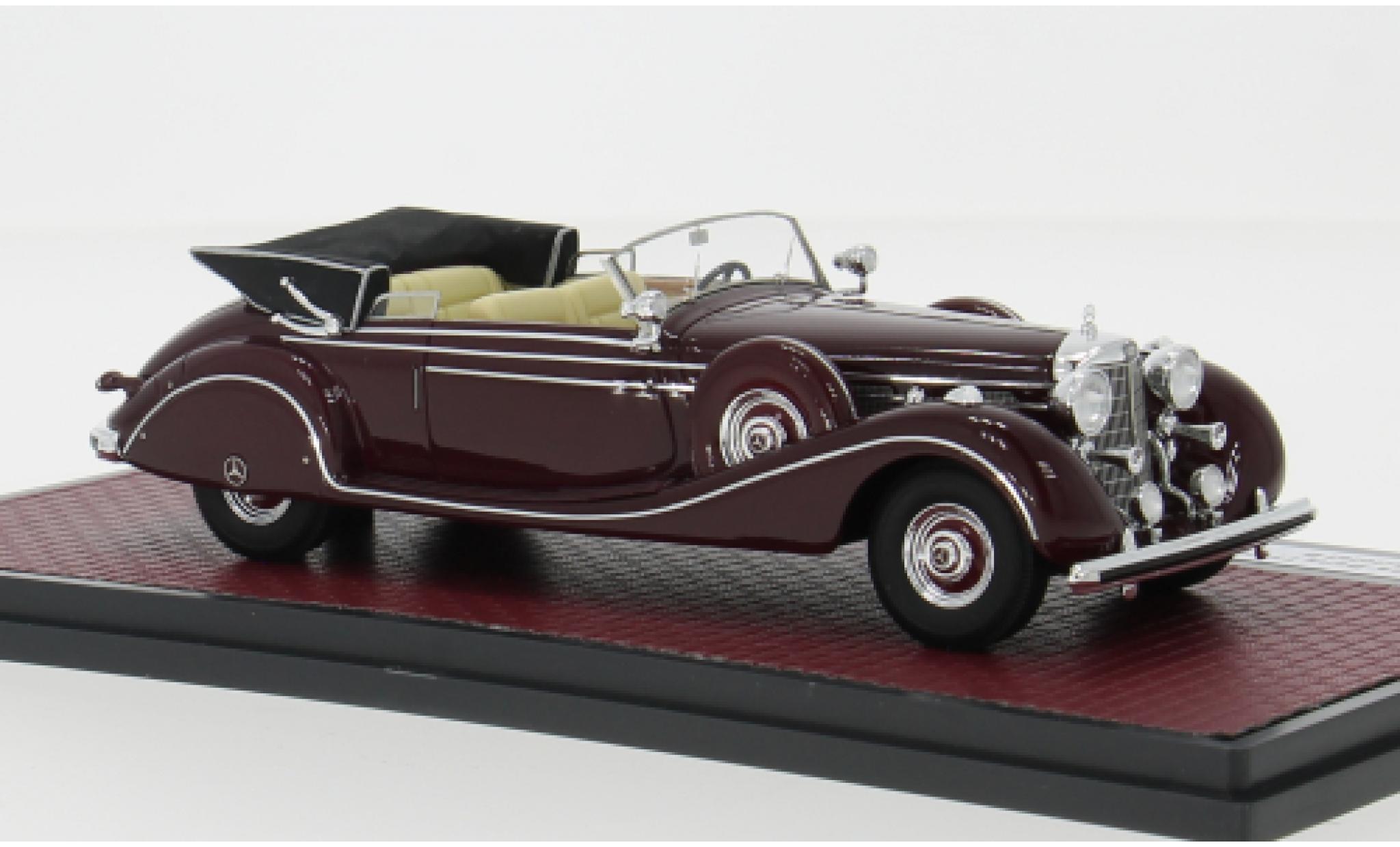 Mercedes 770 1/43 Matrix K (W150) Cabriolet B rood 1939 1:43 modelauto