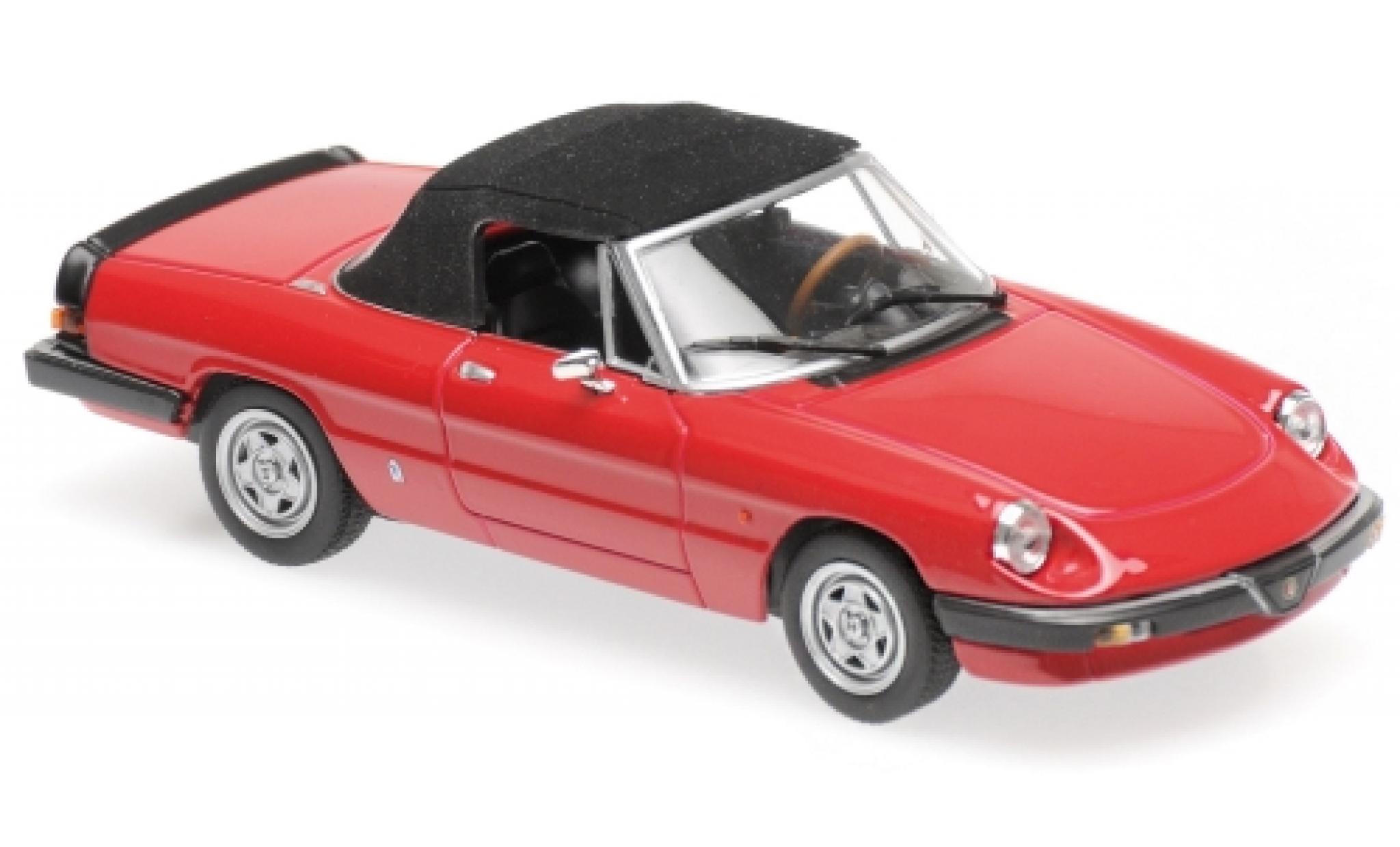 Alfa Romeo Spider 1/43 Maxichamps rood 1983 modelauto