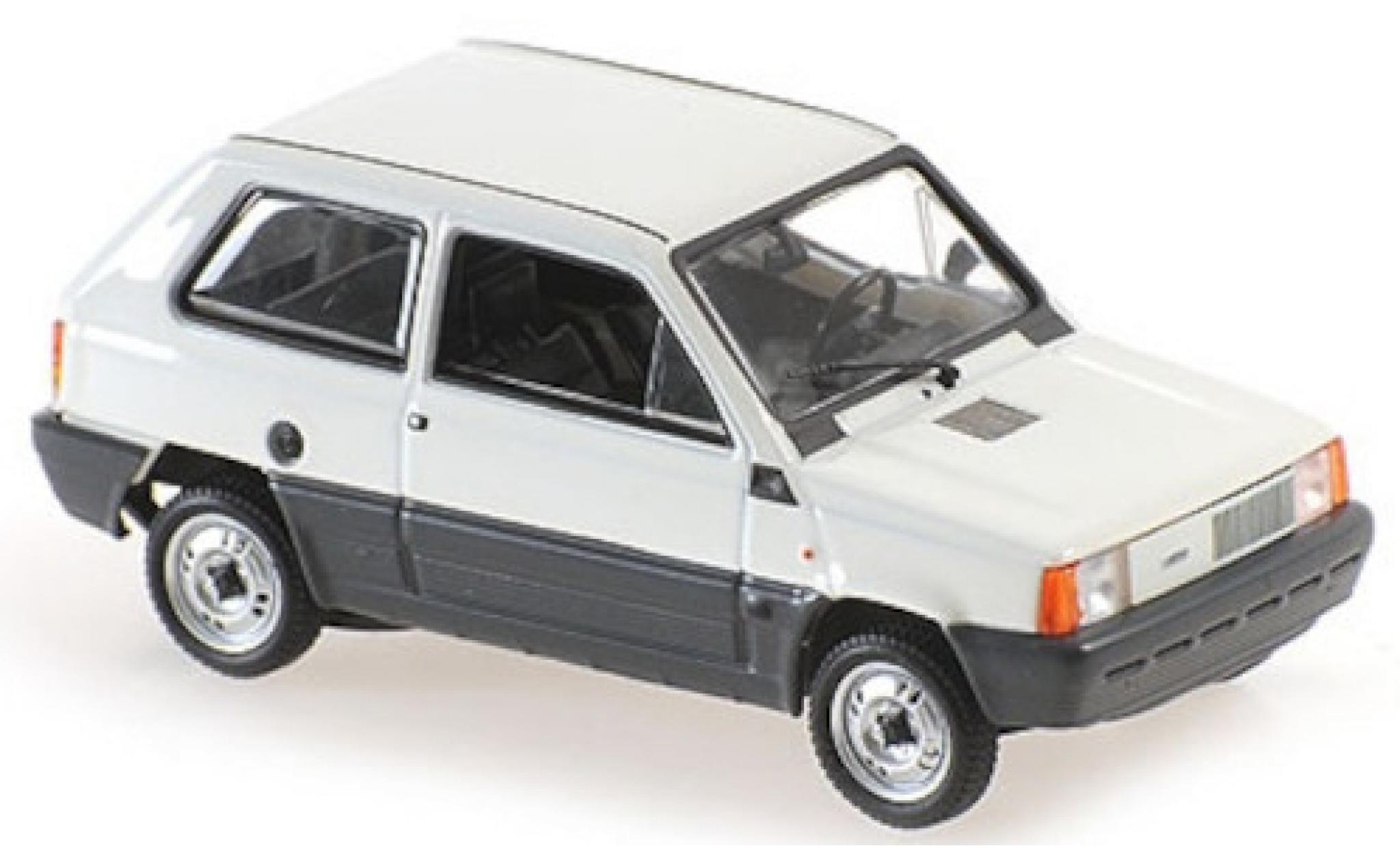 Fiat Panda 1/43 Maxichamps wit 1980 modelauto