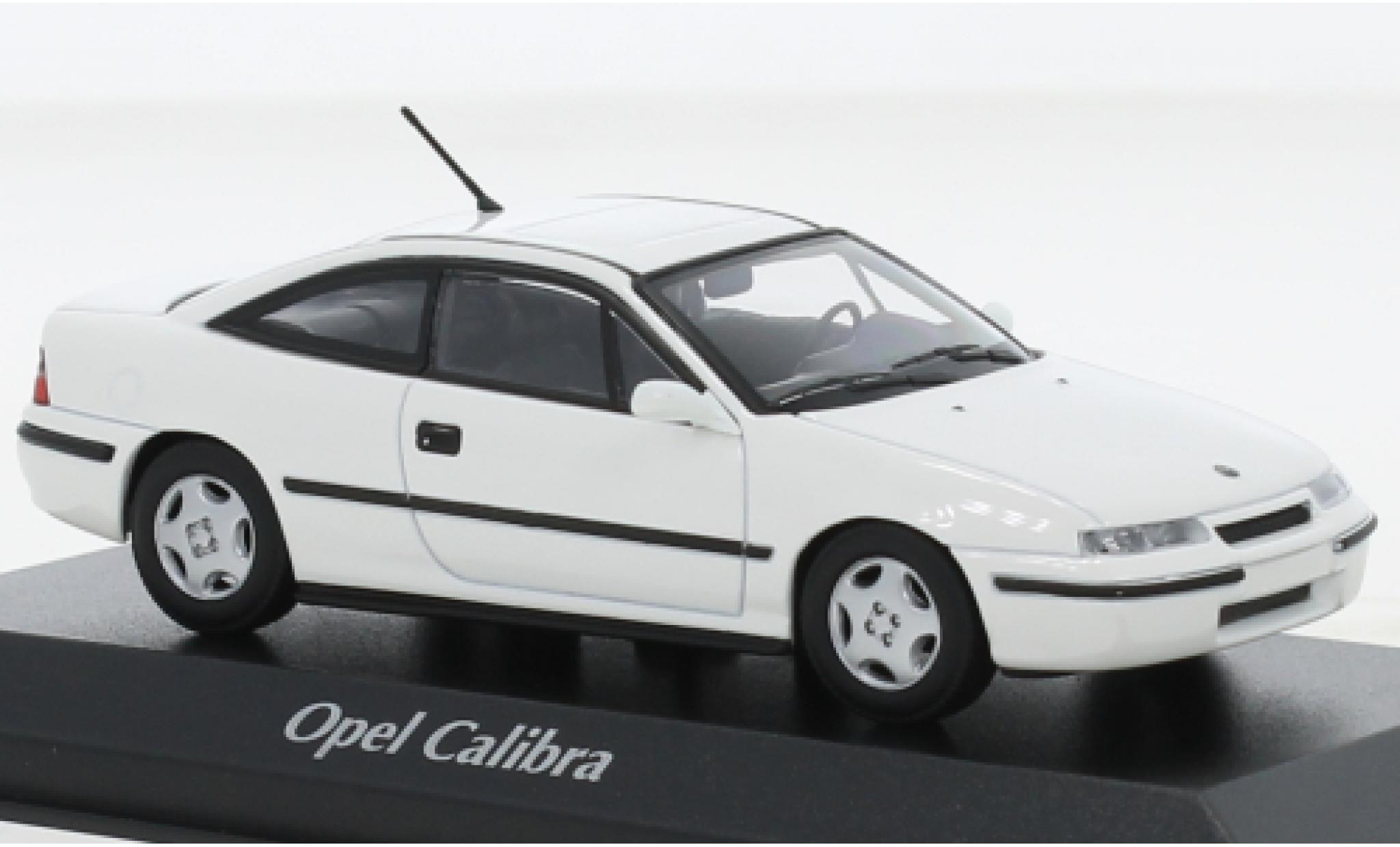 Opel Calibra 1/43 Maxichamps wit 1989 modelauto