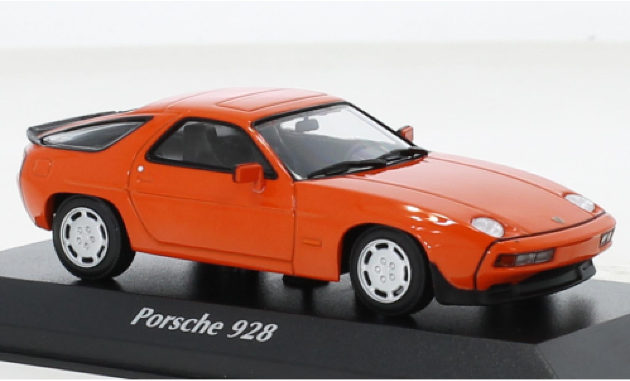 Porsche 928 1/43 Maxichamps S oranje 1979 modelauto
