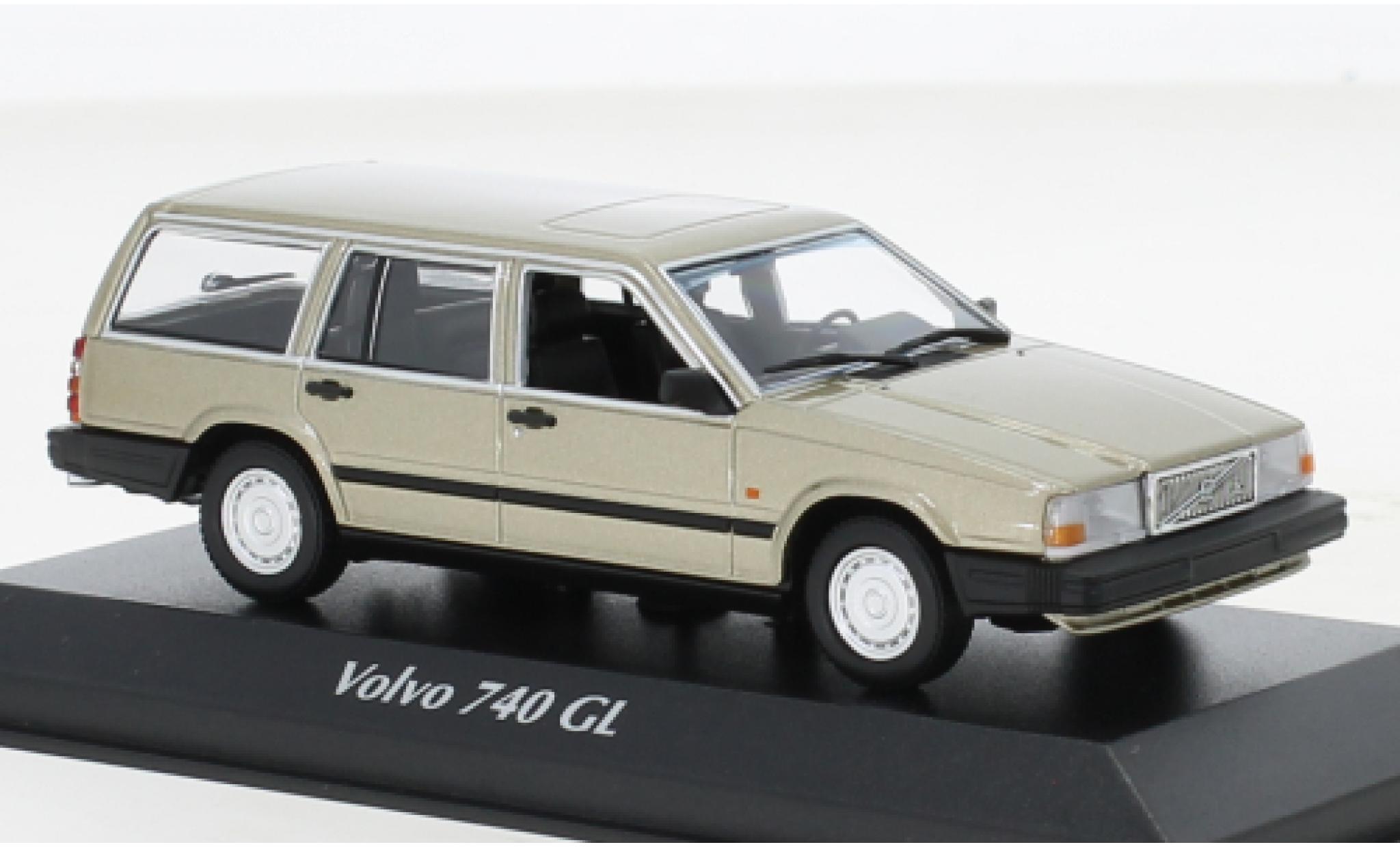 Volvo 740 1/43 Maxichamps Stationwagen metallic beige 1986 modelauto