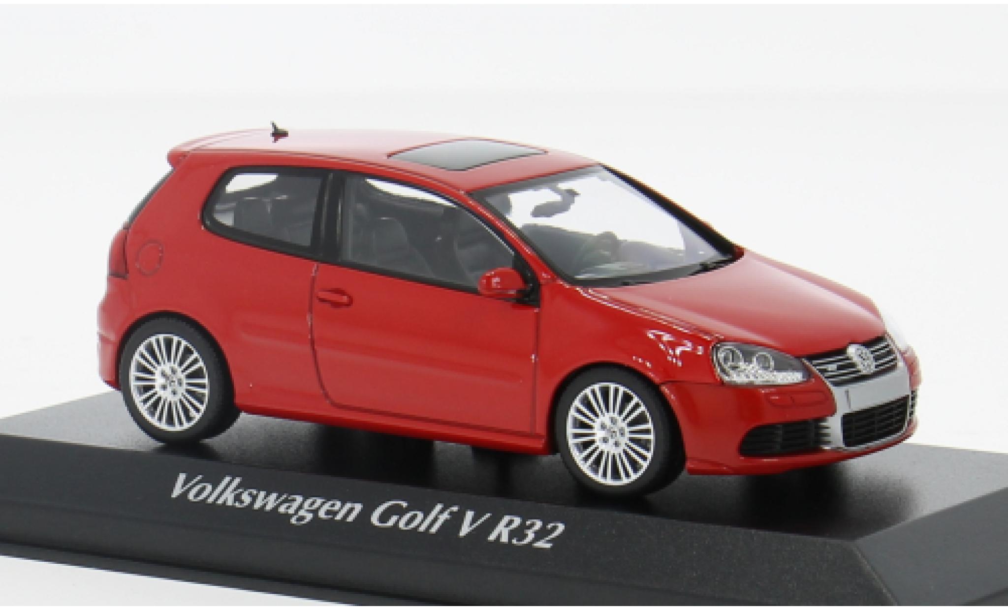 Volkswagen Golf 1/43 Maxichamps V R32 rood 2005 1:43 modelauto