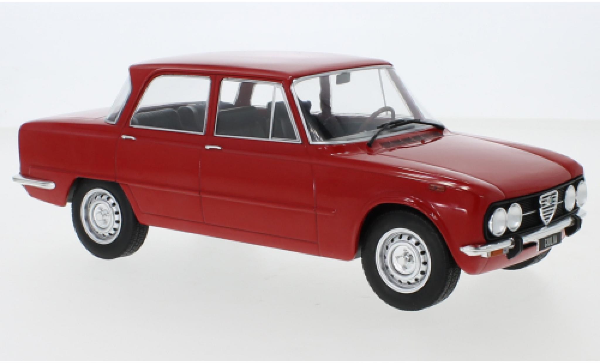 Alfa Romeo Giulia 1/18 MCG Nuova Super rood 1974 modelauto