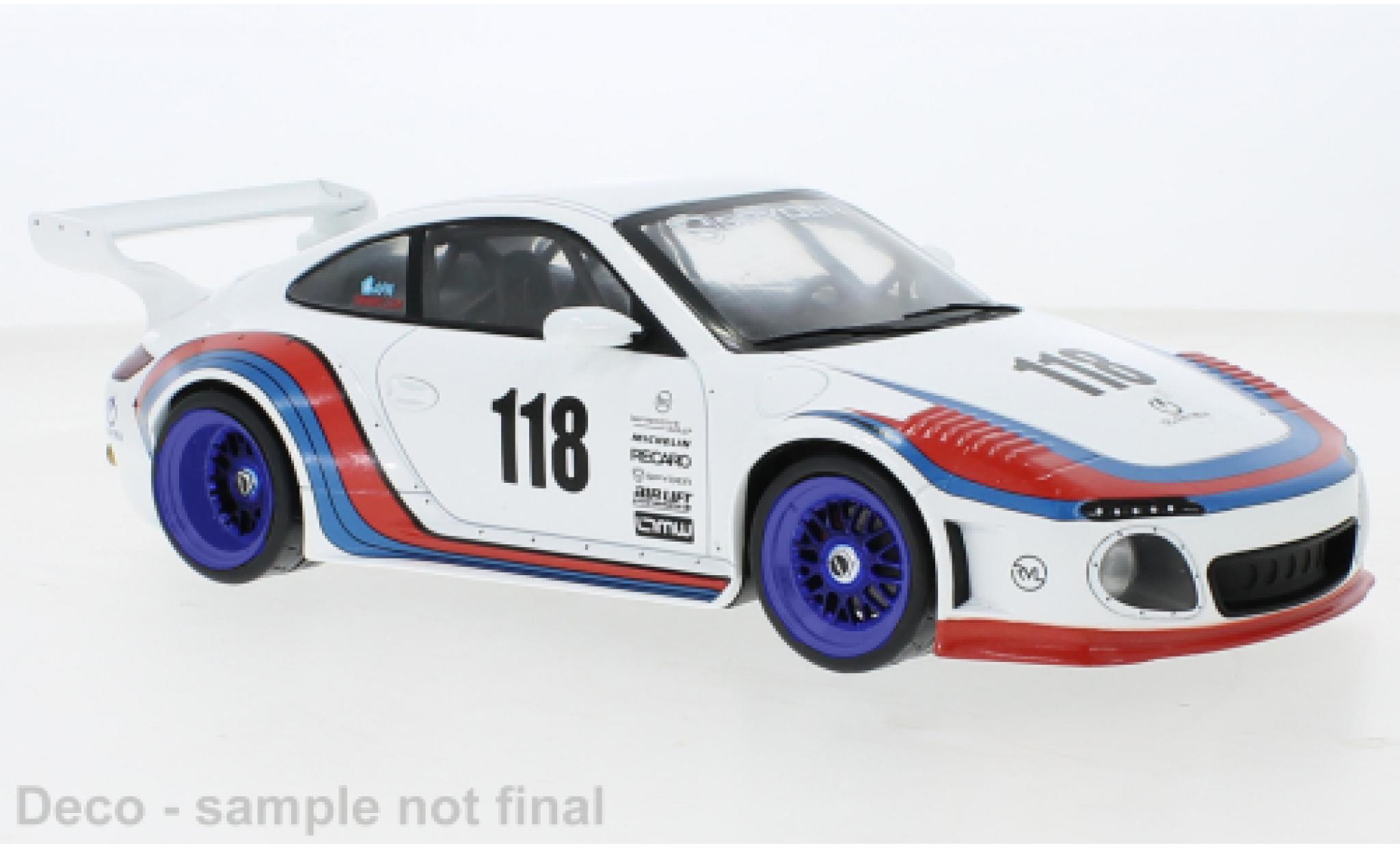 Porsche 997 1/18 MCG Old & New wit/Dekor Martini 2020 modelauto