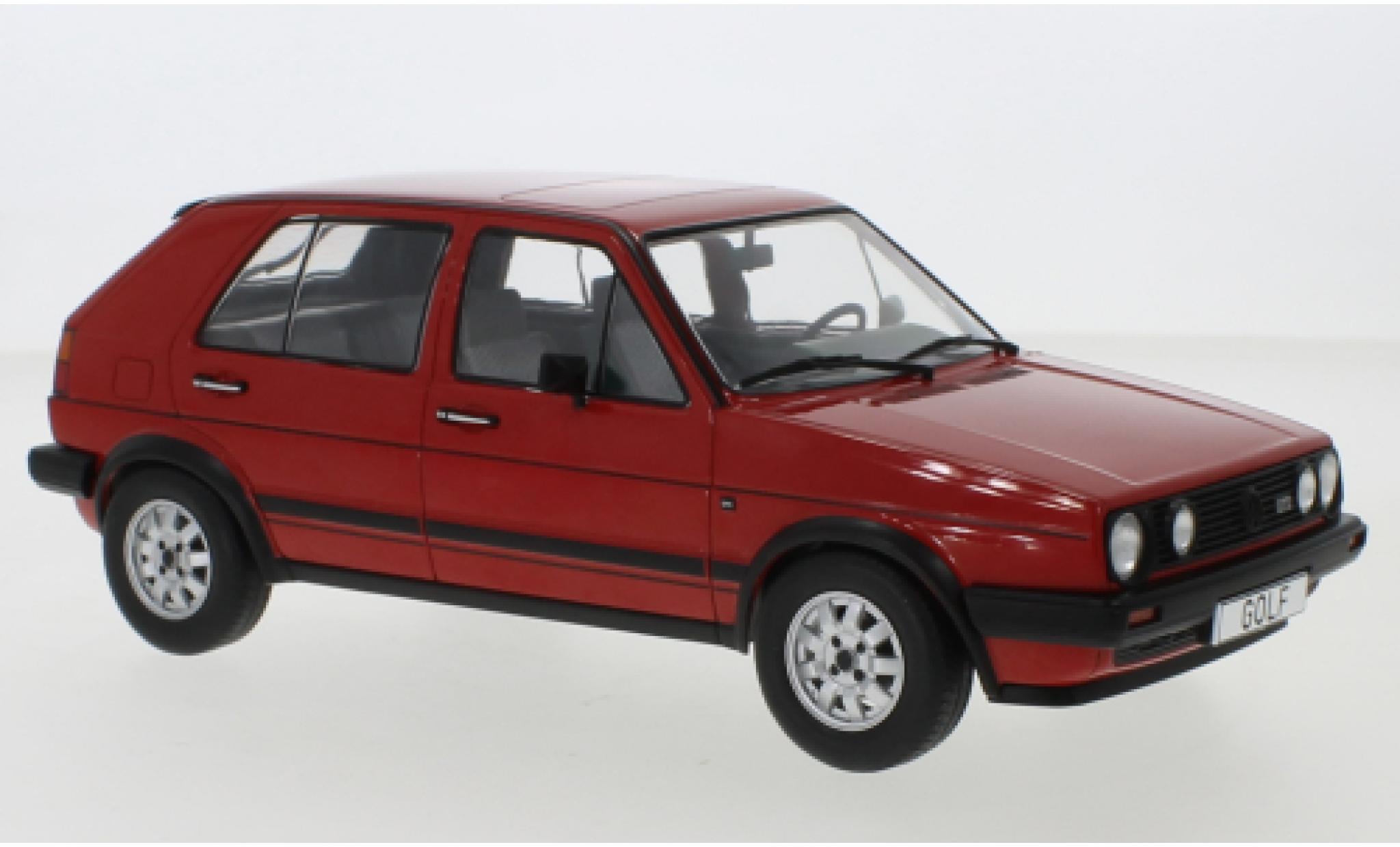 Volkswagen Golf 1/18 MCG II GTD rood 1984 5-trg. modelauto