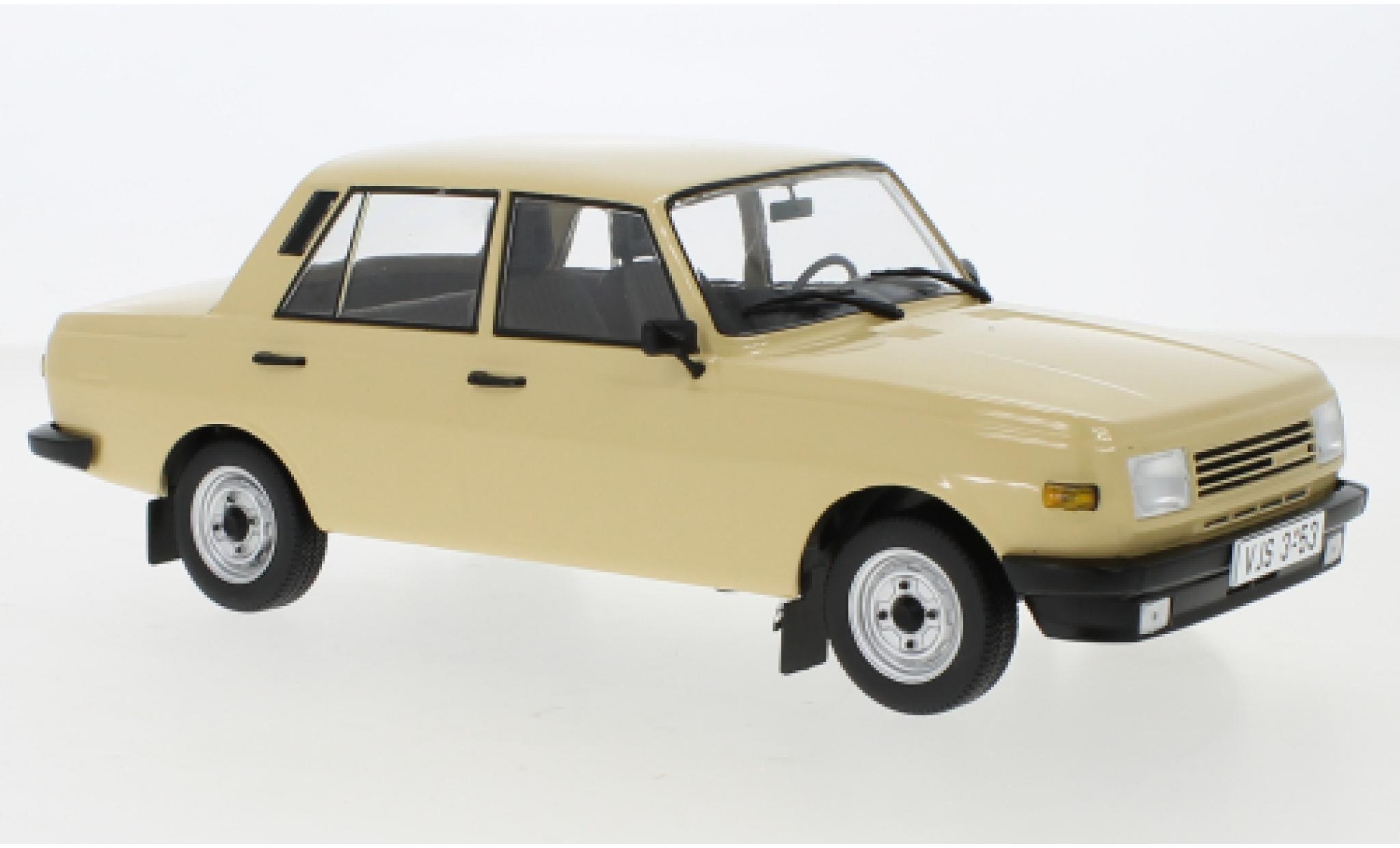 Wartburg 353 1/18 MCG beige 1985 modelauto