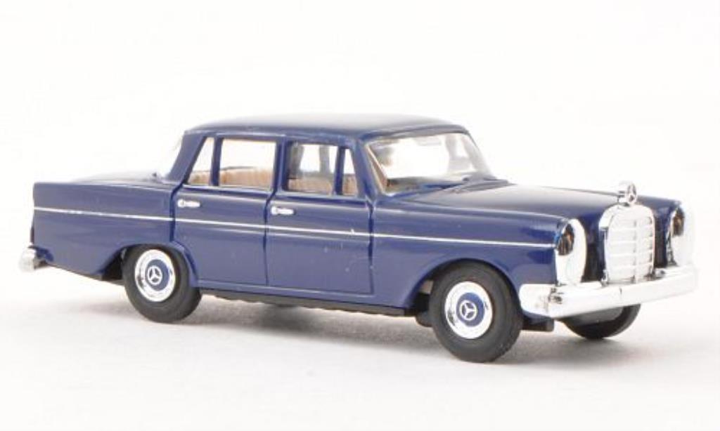 Mercedes 220 1/87 Busch blauw 1959 modelauto