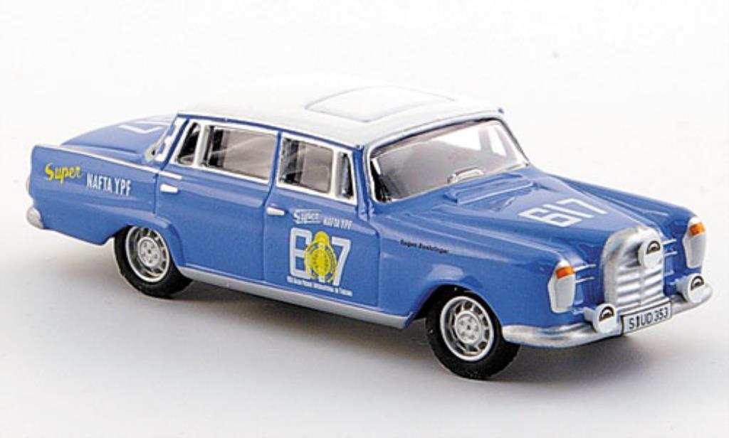 Mercedes 220 SE 1/87 Bub SE Heckflosse Bohringer modelauto