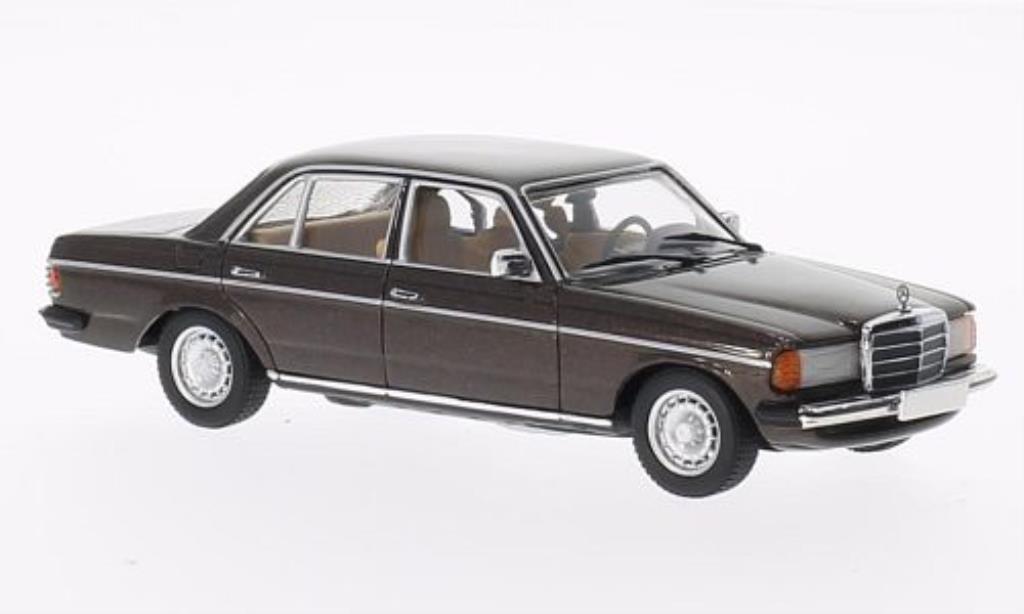 Mercedes 280 1/43 Minichamps E (W123) bruin 1976 modelauto