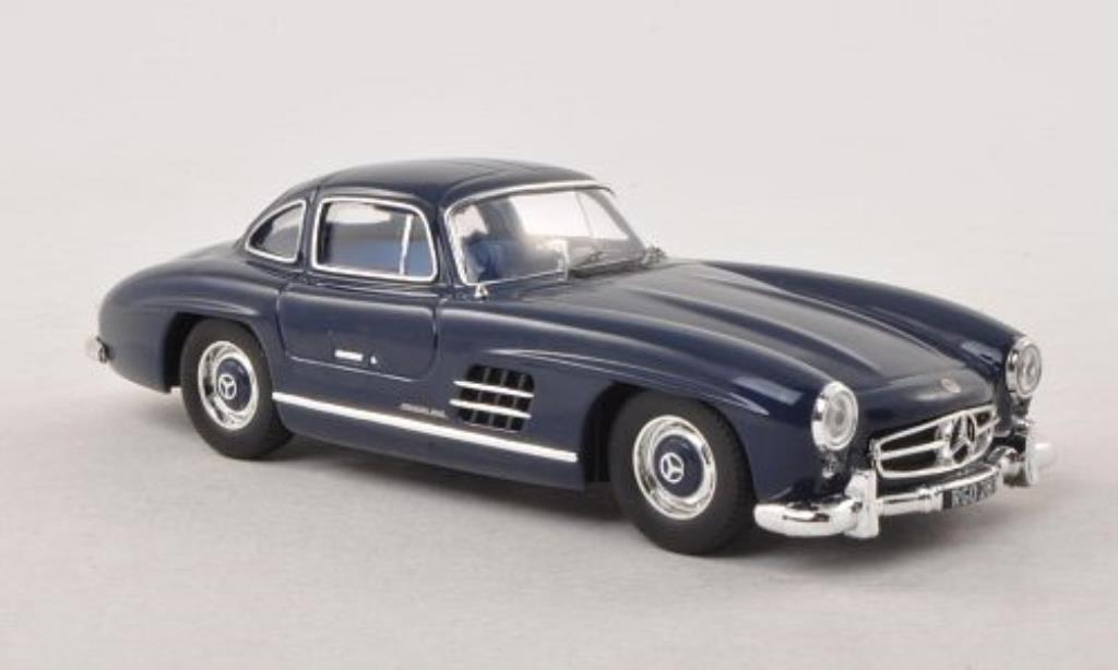 Mercedes 300 SL 1/43 IXO SL (W198) blauw 1955 modelauto