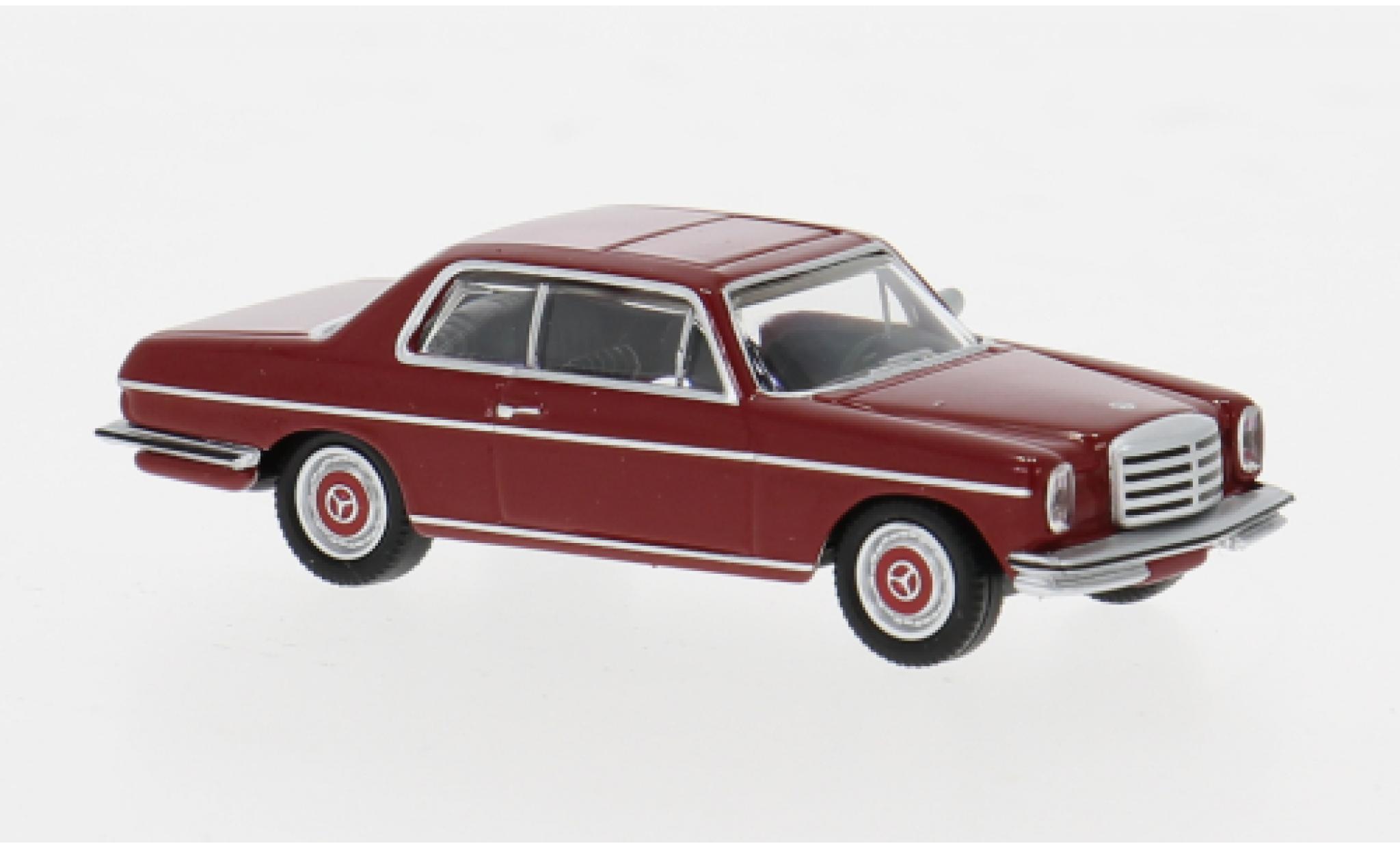 Mercedes /8 1/87 Schuco (W114) rood 1:87 modelauto