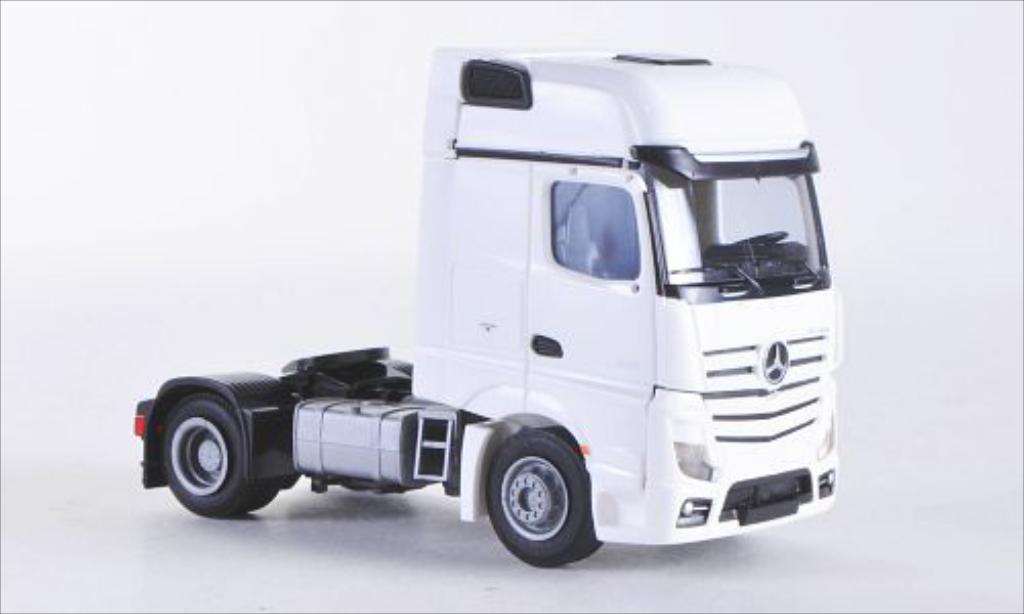 Mercedes Actros 1/87 AWM 2 Giga. wit Aerop.-Zugmaschine 2-achsig wit modelauto