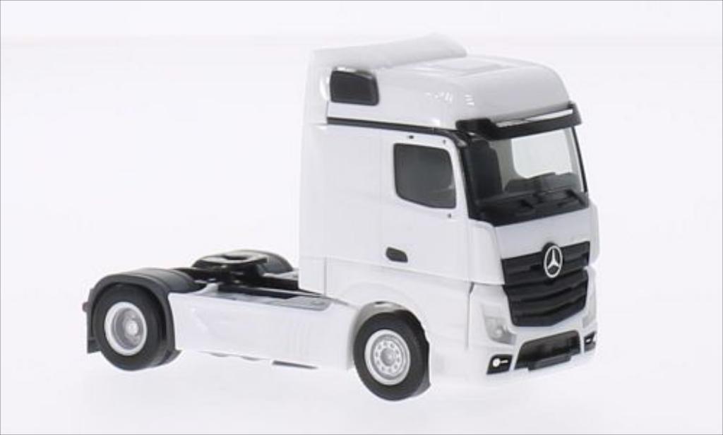Mercedes Actros 1/87 Herpa Bigspace wit modelauto
