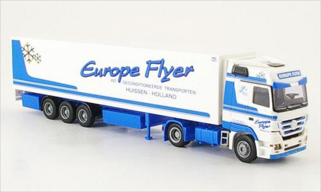 Mercedes Actros 1/87 AWM MP3 Europe Flyer Kuhl-K-SZ modelauto