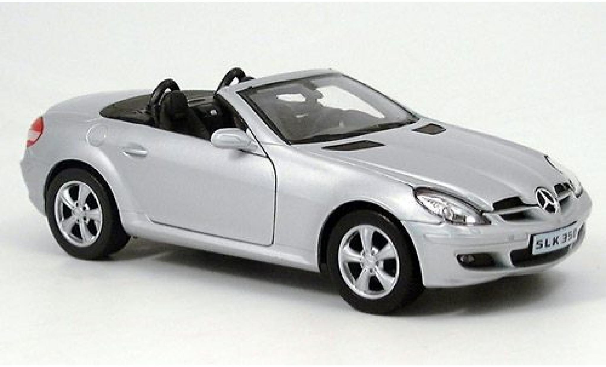 Mercedes Classe SLK 1/24 Welly SLK 350 grijs 1:24 modelauto