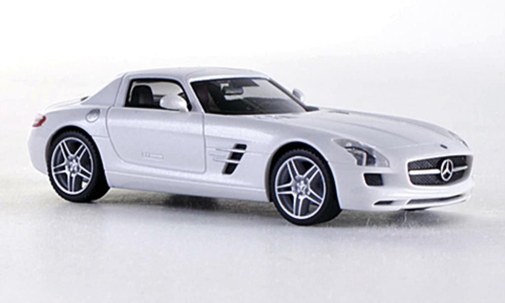 Mercedes SLS 1/87 Herpa AMG wit modelauto