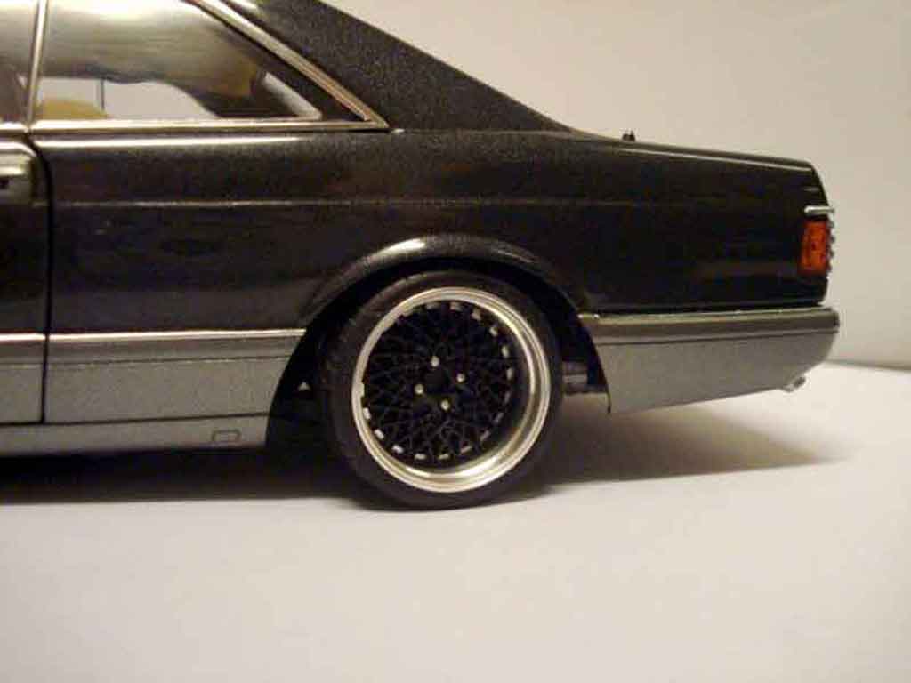 Mercedes 500 Coupe jantes 16 bbs 1/18 Autoart