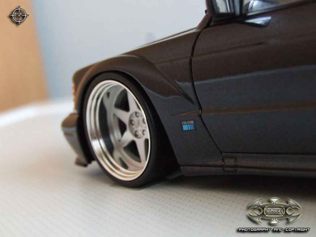 Mercedes 190 Evo 2.5 16 evolution 2 jantes bords larges 1/18 Autoart