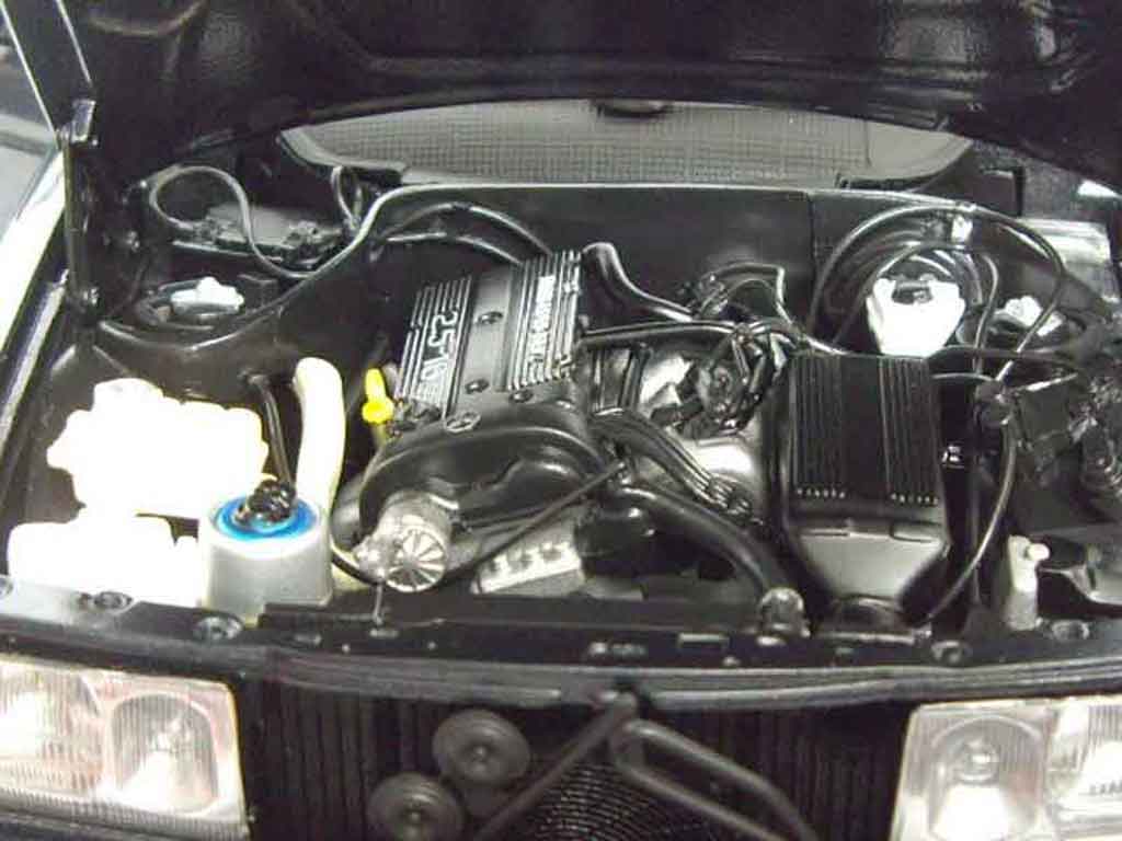 Mercedes 190 Evo 2.5 16 1/18 Autoart