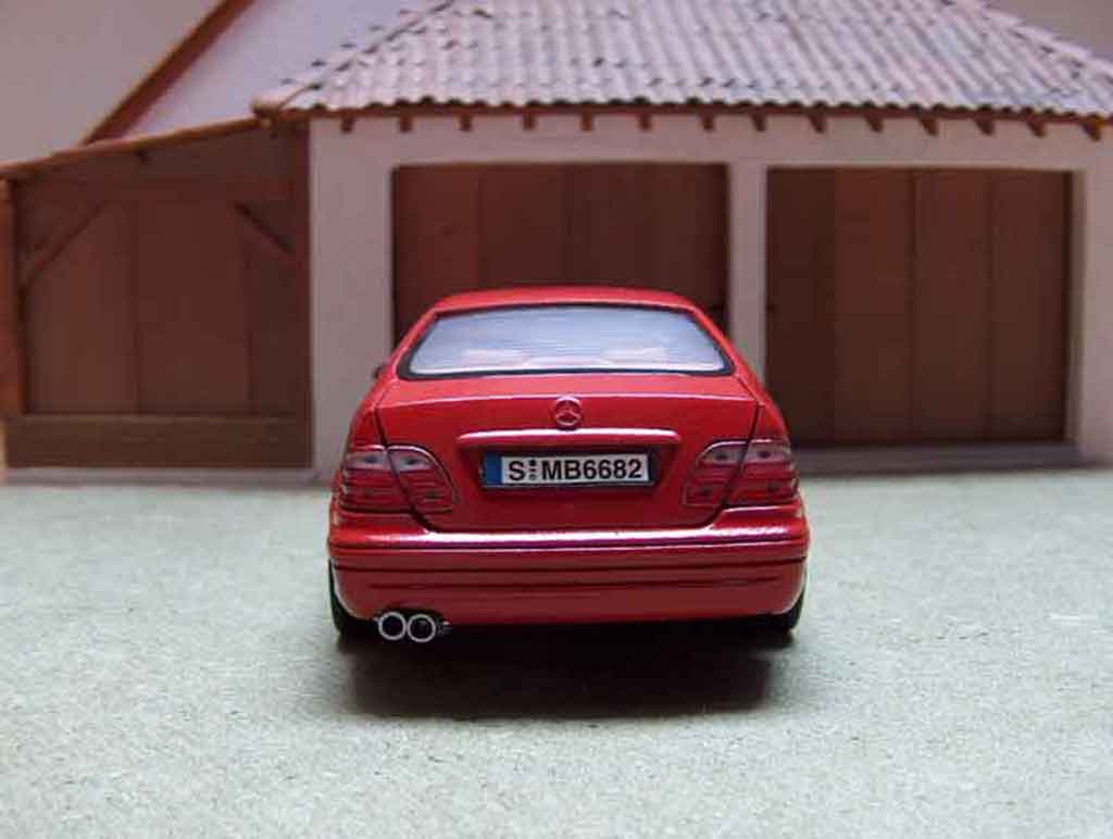 Mercedes Classe CL AMG K german look rood candy 1/18 Anson