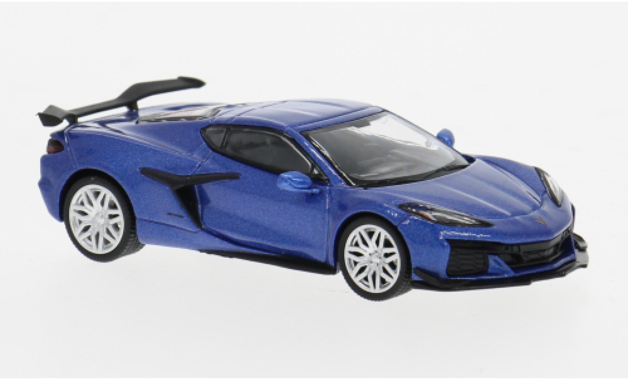 Chevrolet Corvette 1/64 Mini GT Z06 blauw 2023 1:64 modelauto