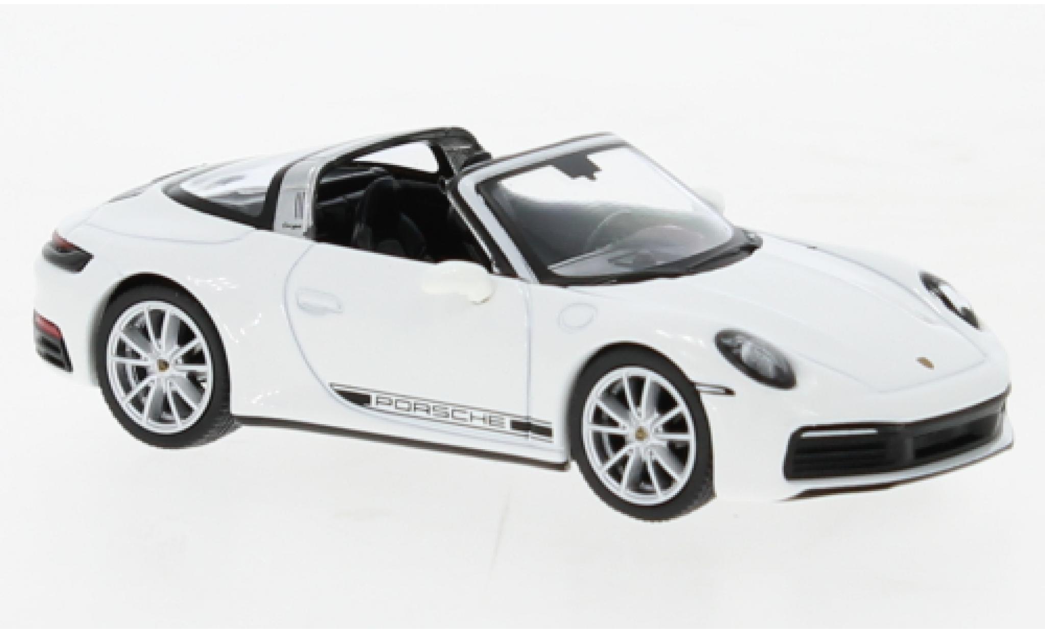 Porsche 911 1/64 Mini GT Targa S wit modelauto