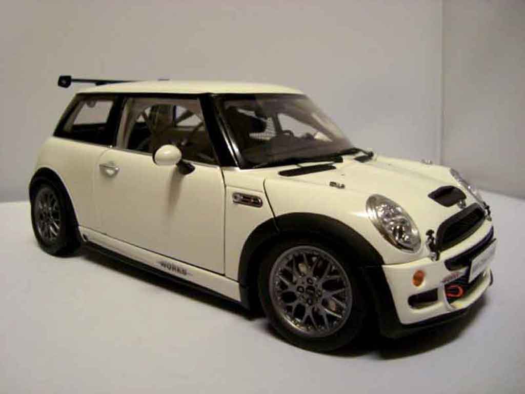 Mini Cooper JCW 1/18 Kyosho JCW challenge s modelauto