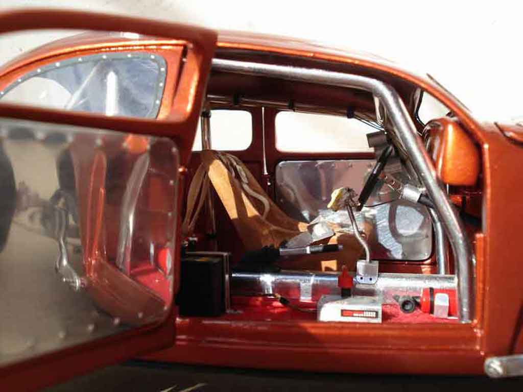 Volkswagen Kafer Hot Rod cox ass kicker 56 1/18 Burago