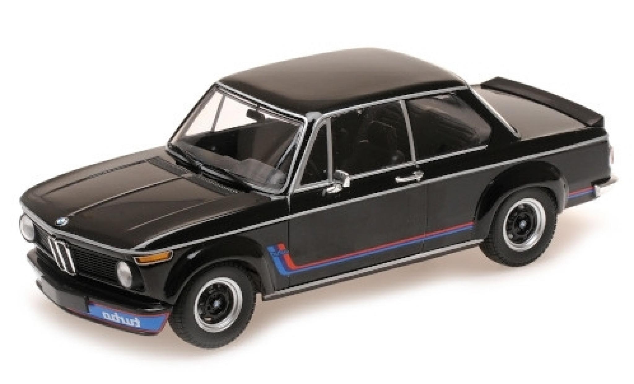 Bmw 2002 1/18 Minichamps Turbo zwart/Dekor 1973 modelauto