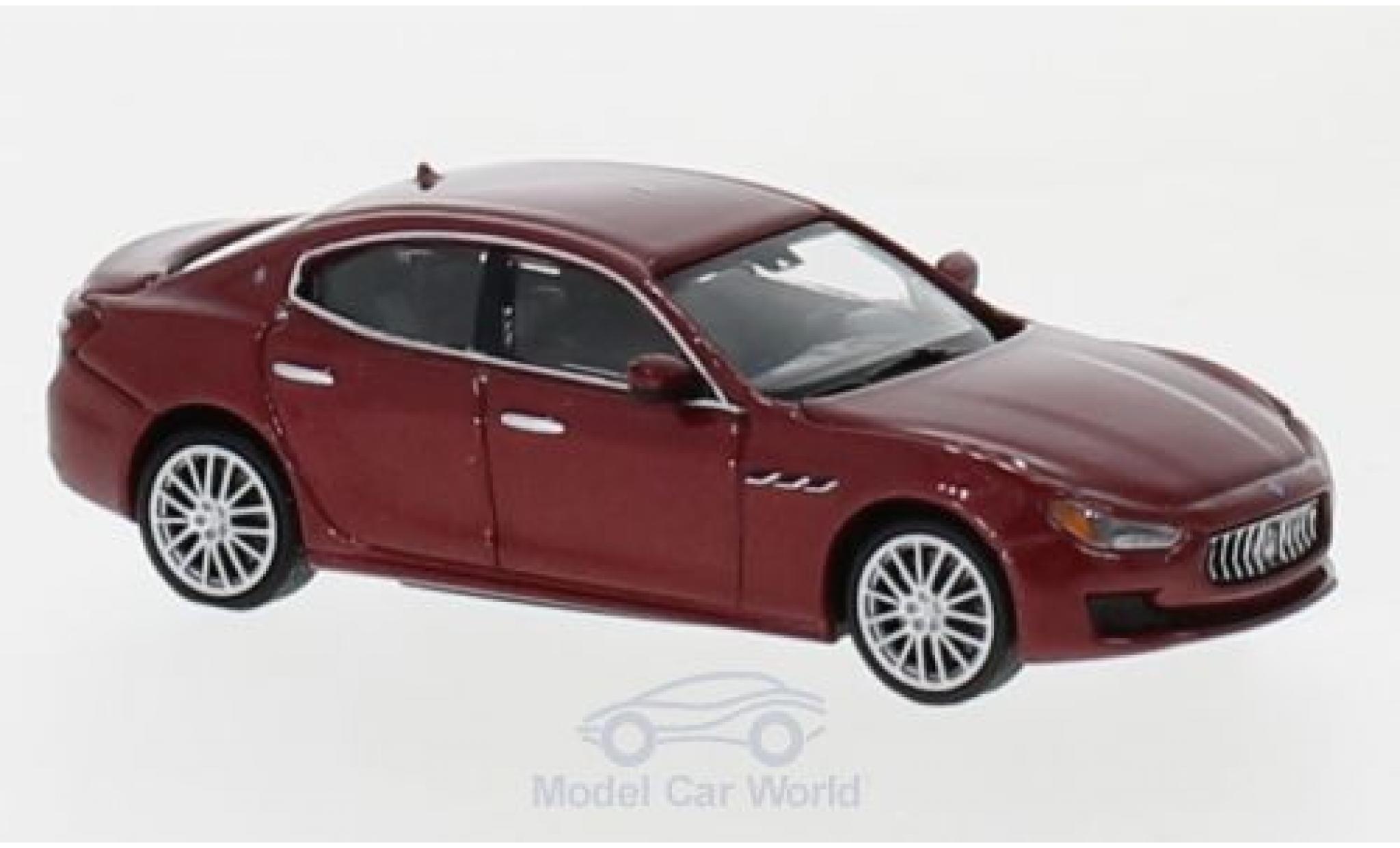 Maserati Ghibli 1/87 Minichamps metallic rood 2018 modelauto