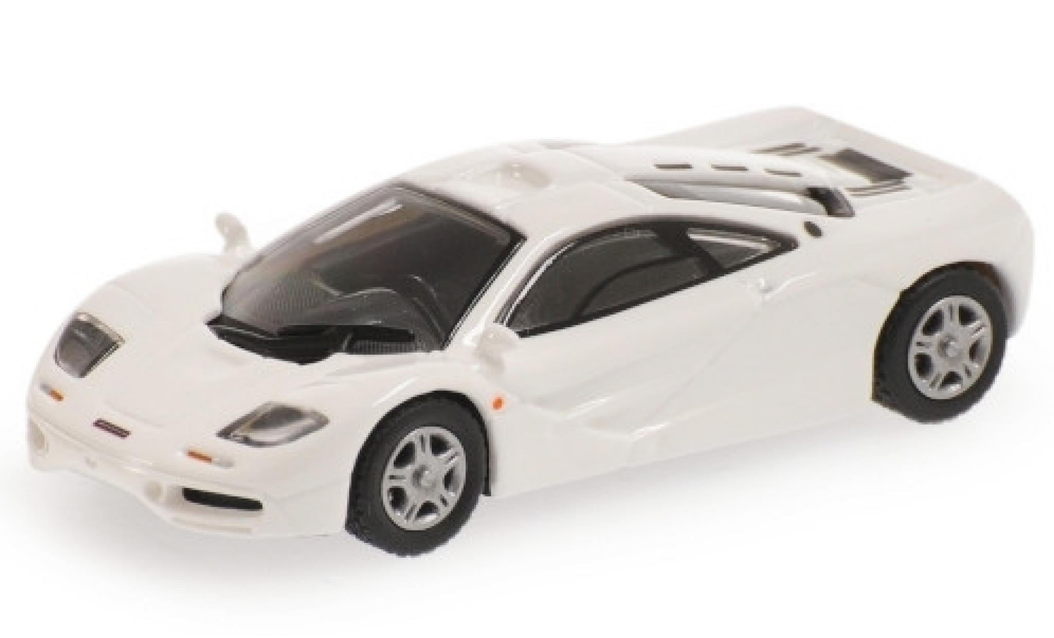 McLaren F1 1/87 Minichamps Roadcar wit 1994 modelauto