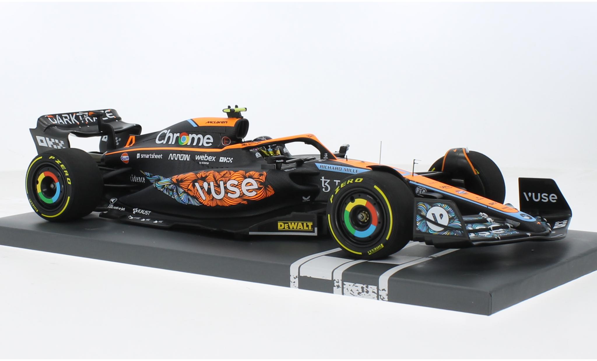 McLaren F1 1/18 Minichamps MCL36 No.4 Team Formel 1 GP Abu Dhabi 2022 1:18 modelauto