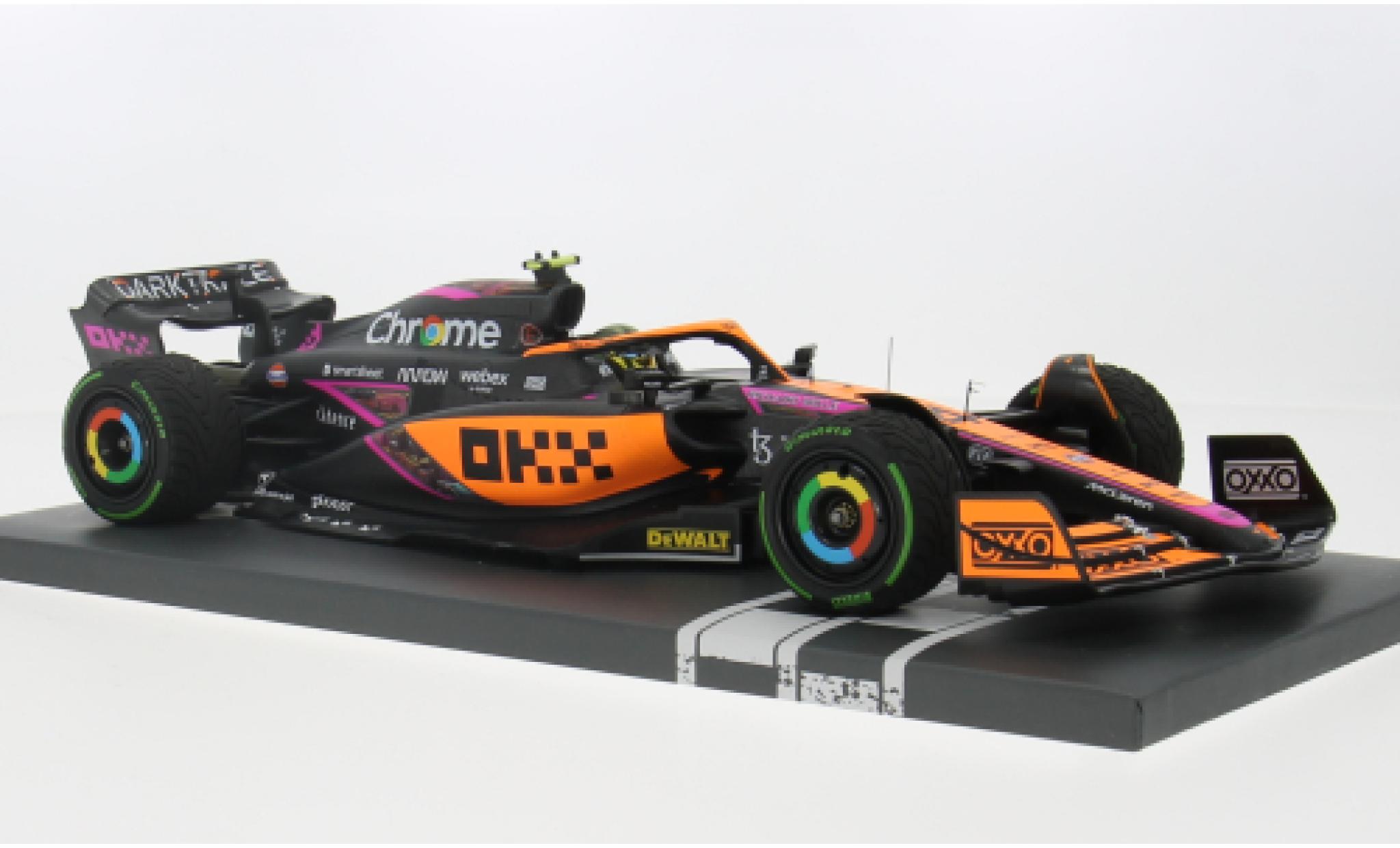 McLaren F1 1/18 Minichamps MCL36 No.4 Team Formel 1 GP Singapur 2022 1:18 modelauto