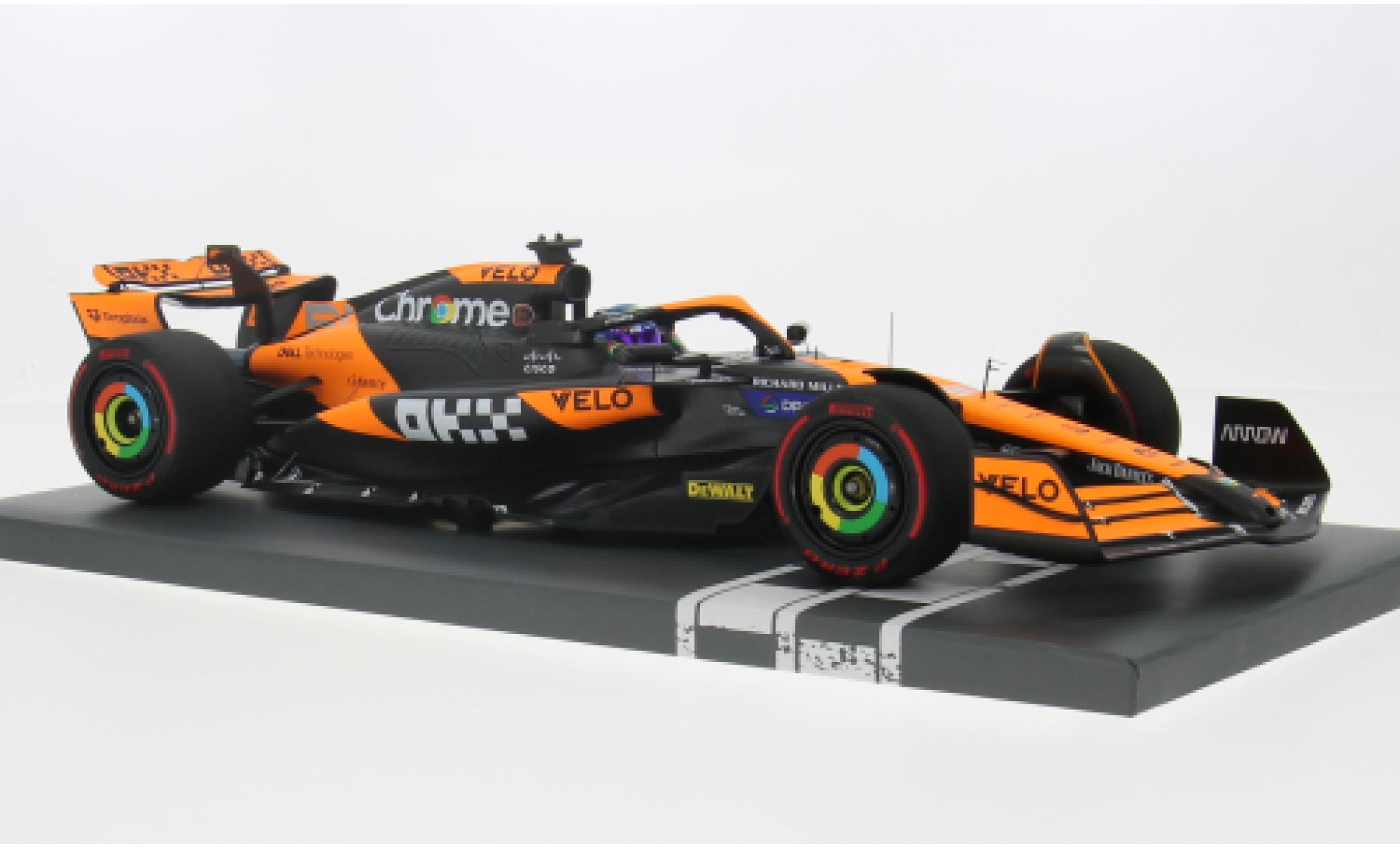 McLaren F1 1/18 Minichamps MCL38 No.81 Team Formel 1 GP Miami 2024 1:18 modelauto